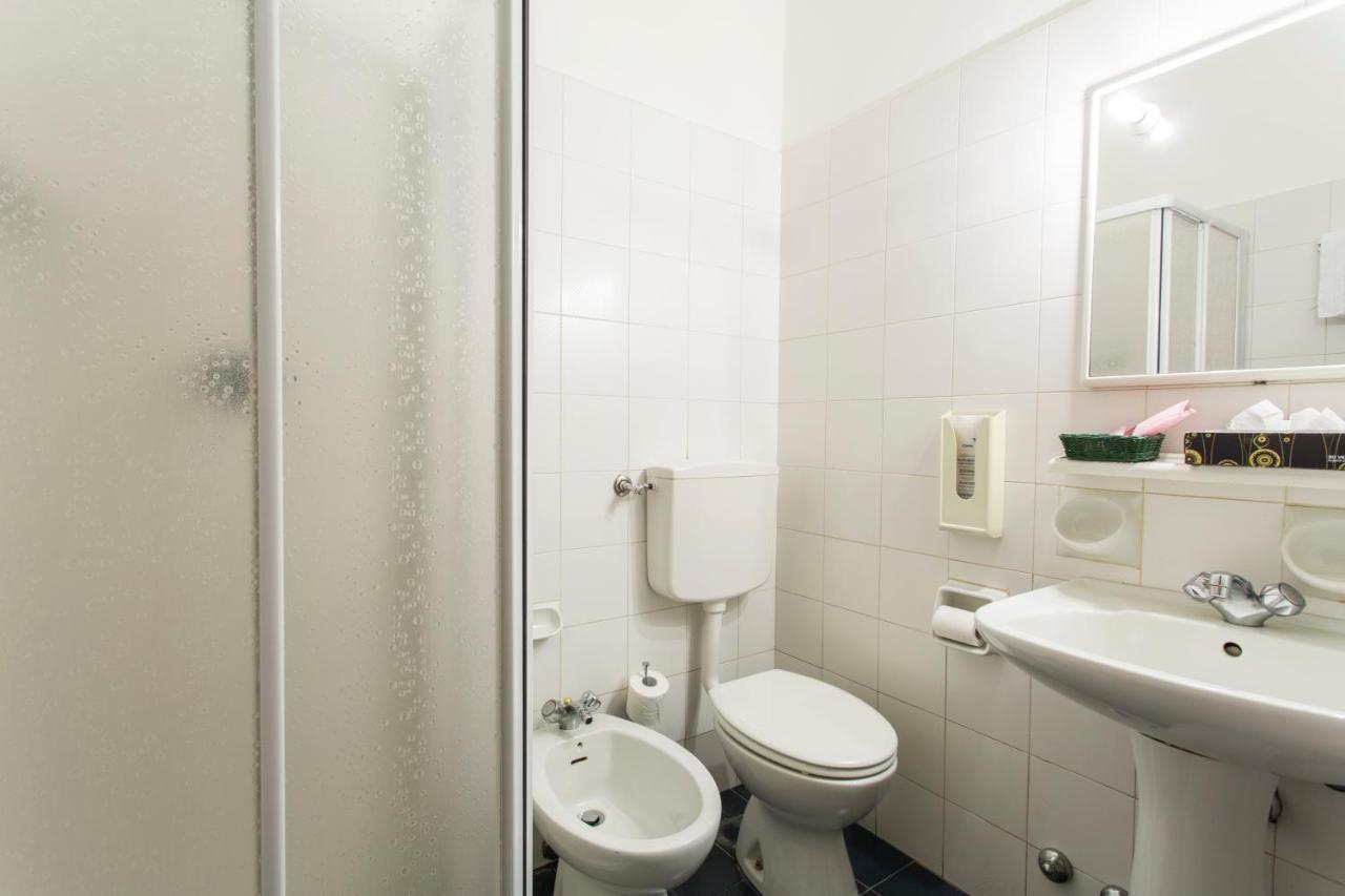 Hotel Ristorante Paladini Carisio Zewnętrze zdjęcie